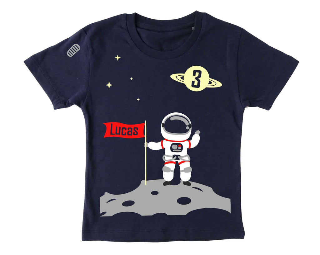 navi Geburtstagsshirt Astronaut bei Mondlandung, für Kinder personalisierbar mit Name und Zahl