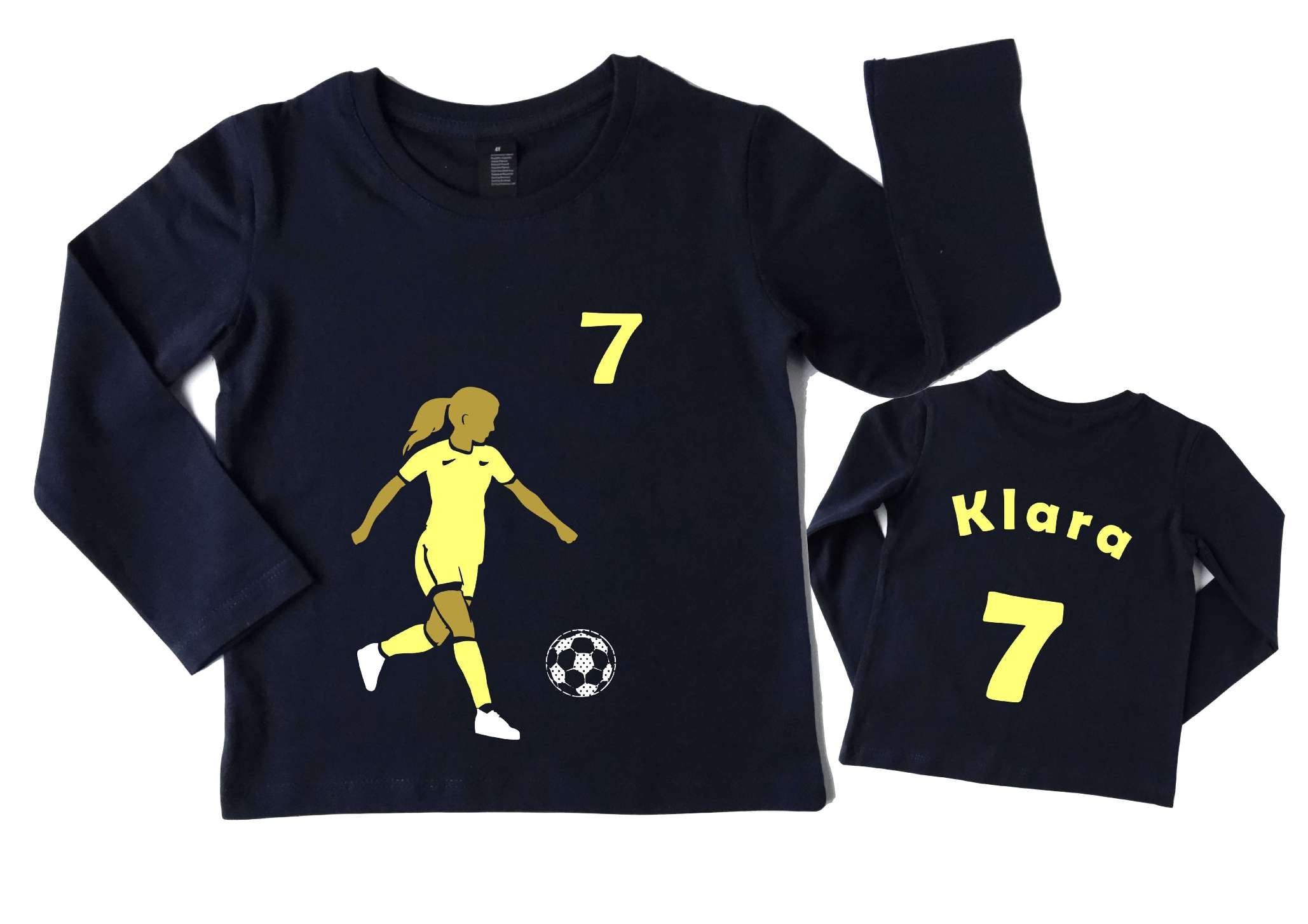 Geburtstagsshirt für coole Fußball Mädchen mit gold metallic Effekt, mit Fußballerin Name und Zahl Trikot Rückseite, pastell gelbes Trikot