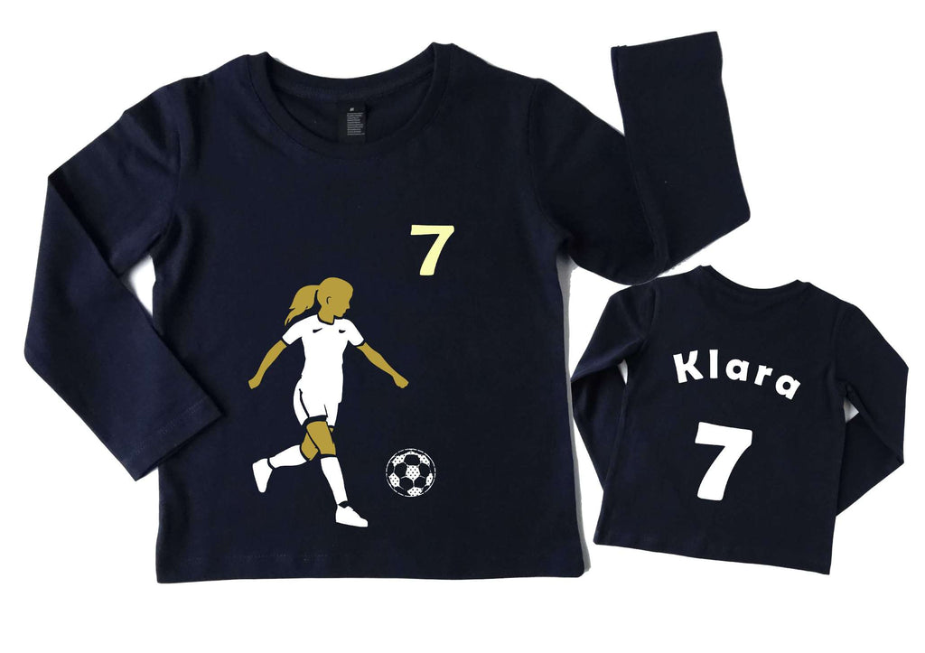 Geburtstagsshirt für coole Fußball Mädchen mit Fußballerin Name und Zahl Trikot Rückseite
