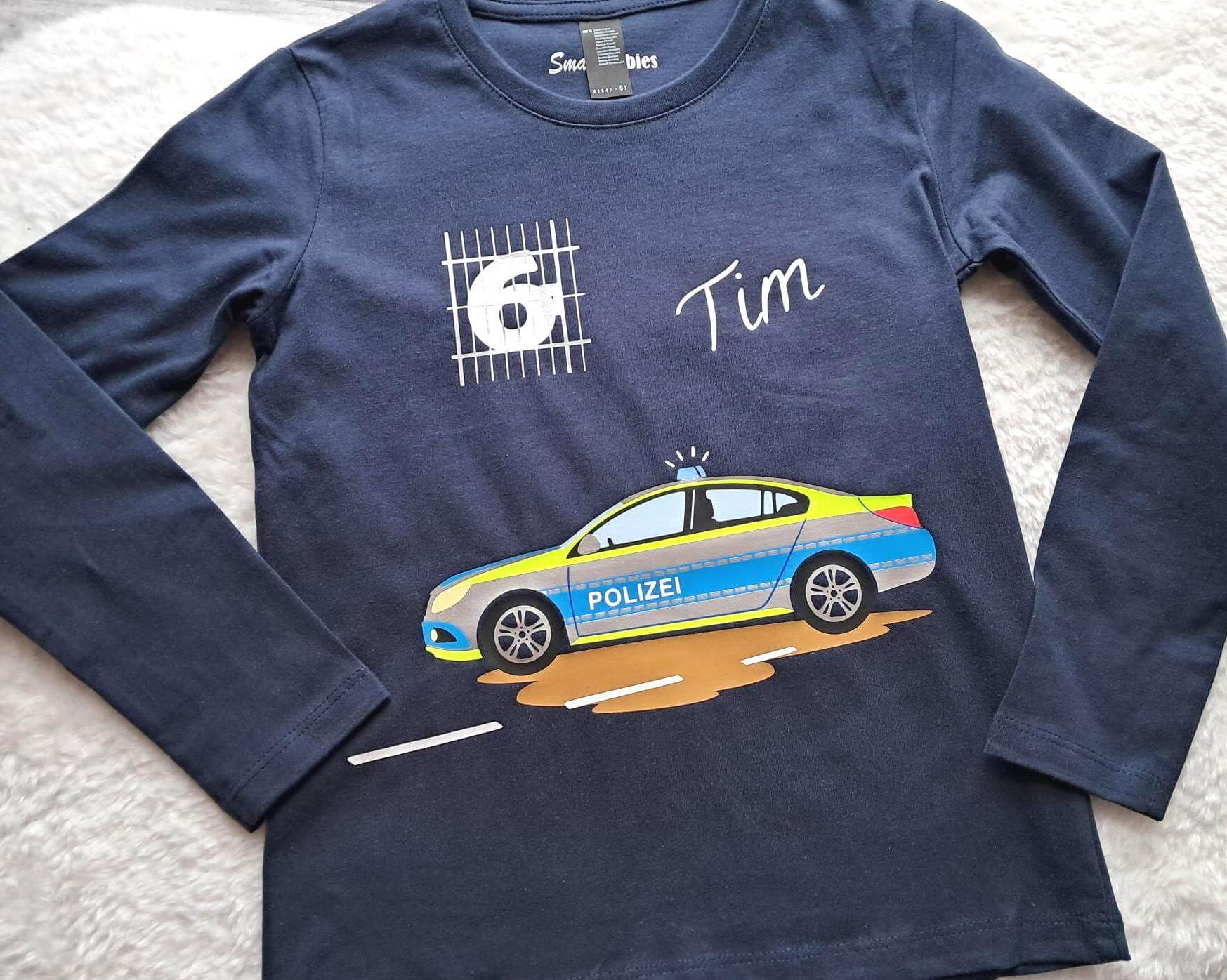 navi Geburtstagsshirt für Kinder mit  Polizeiauto, mit Name und Zahl und neongelbem Aufdruck und langen Ärmeln