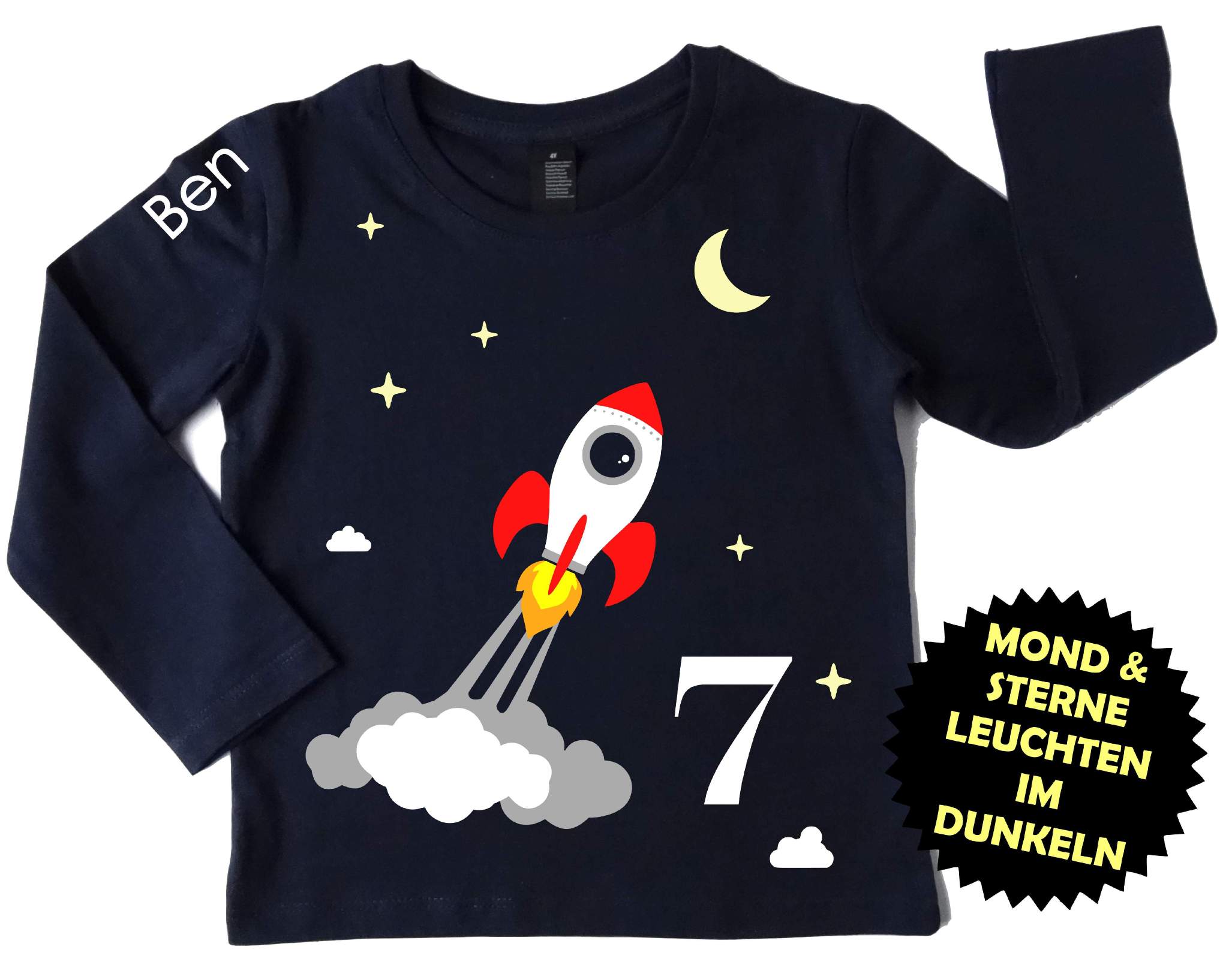 Geburtstagsshirt Rakete für Kinder mit Name und Zahl, leuchtet im Dunkeln und mit silber metallic Effekt