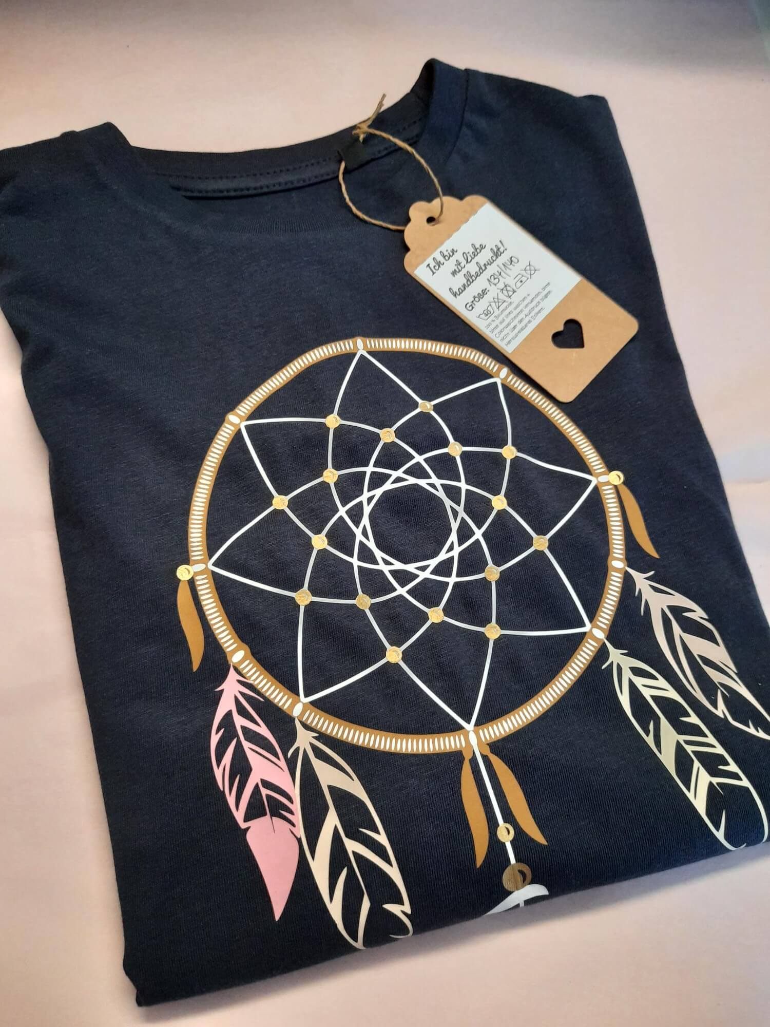 Verpackung süßes Boho Geburtstagsshirt in french navi mit Traumfänger für Mädchen