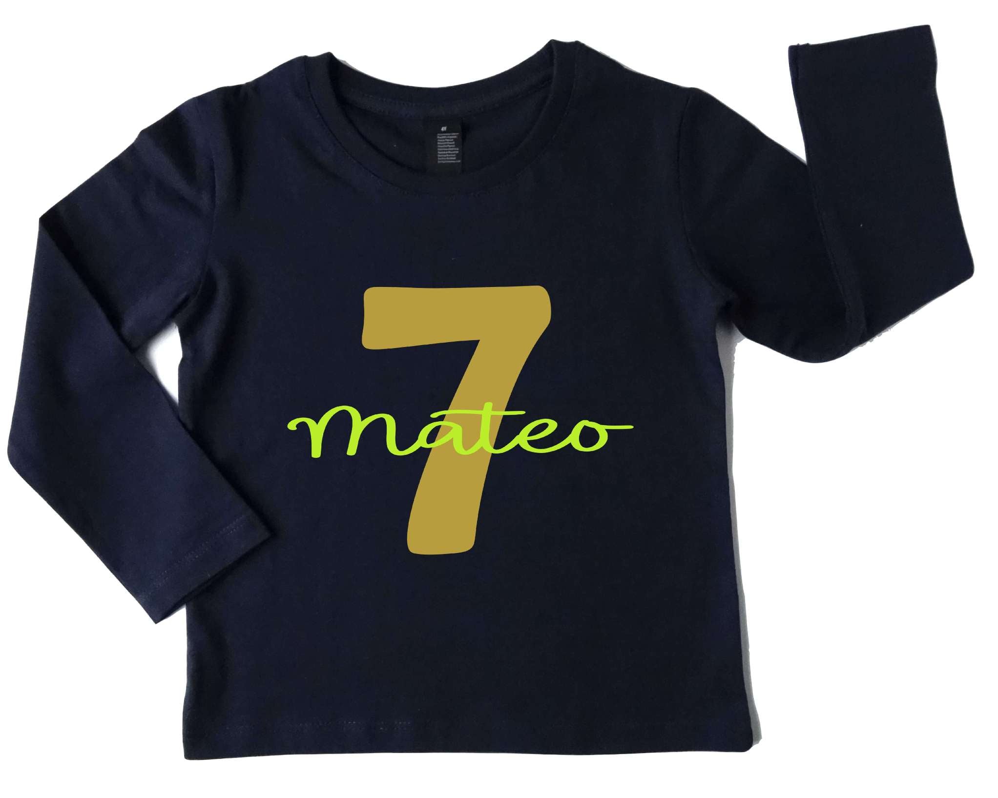 navi Langarmshirt für Kinder Geburtstag mit großer goldener Ziffer und Name und Handlettering Schrift hellgrün personalisierbar