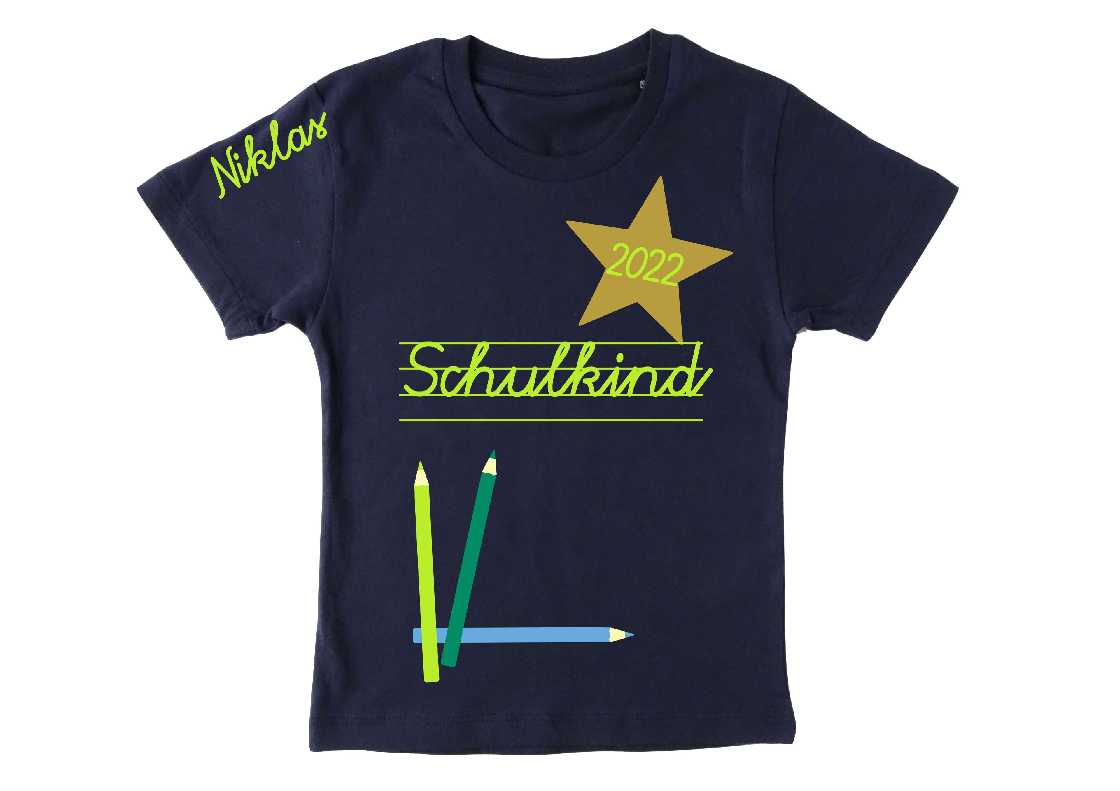 navi T-Shirt mit Name für Jungen und Mädchen Einschulung, Schulkind und Jahreszahl in Schreibschrift hellgrün