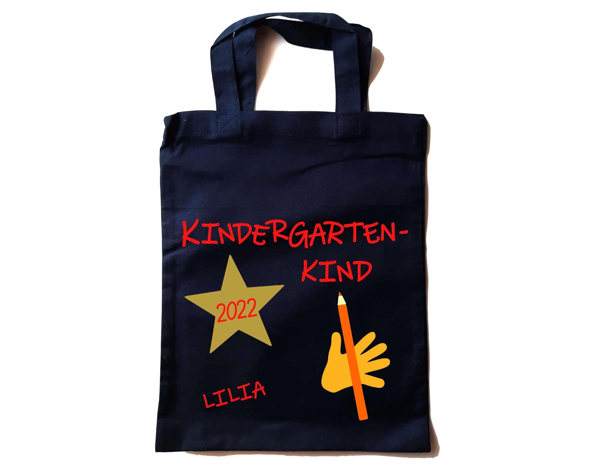 kleine navi farbene Tasche in Apotheker-Größe bedruckt mit Kindergartenkind und Name in rot für KITA-Anfang 