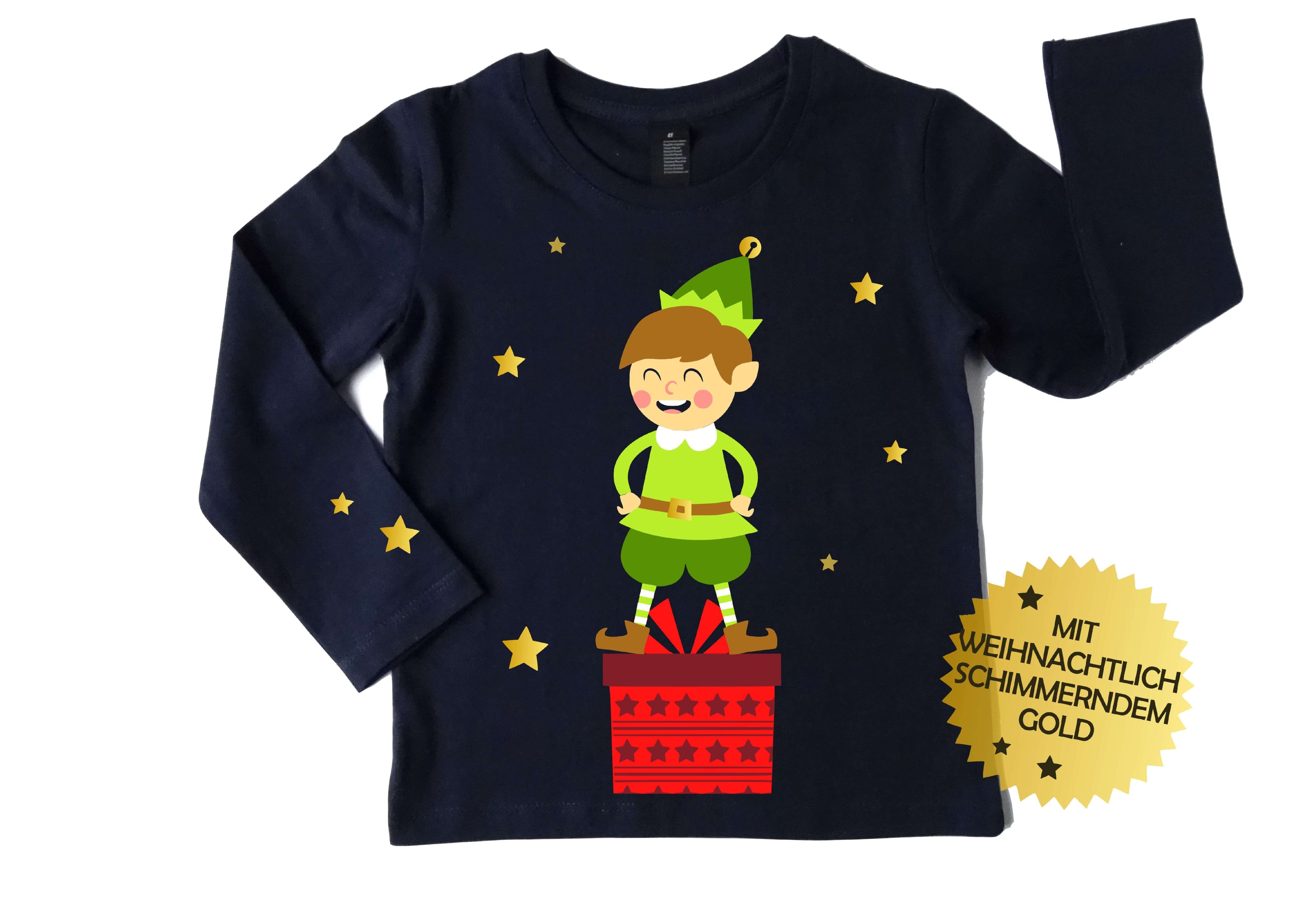navi Langarmshirt für Kinder mit Name und Zahl und großem Weihnachtswichtel auf rotem  Geschenk stehend
